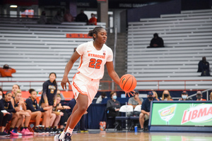 In six games with the Orange, Eboni averaged 4.2 points and 3.2 rebounds per game. 