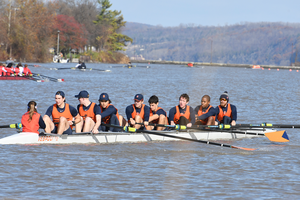 Syracuse's varsity 8 moved down one spot in the latest IRCA/IRA heavyweight poll after not competing over the weekend.