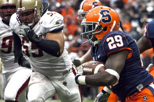 Antwon Bailey rushes in SU's loss to Boston College Saturday. Bailey ran for 72 yards, filling in for an injured Delone Carter.