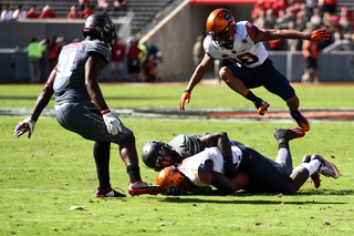 Parris Bennett (30) recorded 13 tackles, which marks the second-straight week he's led SU in that category. 